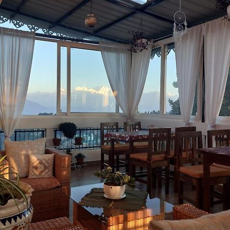 Indivar Homestay Дарджилинг Экстерьер фото