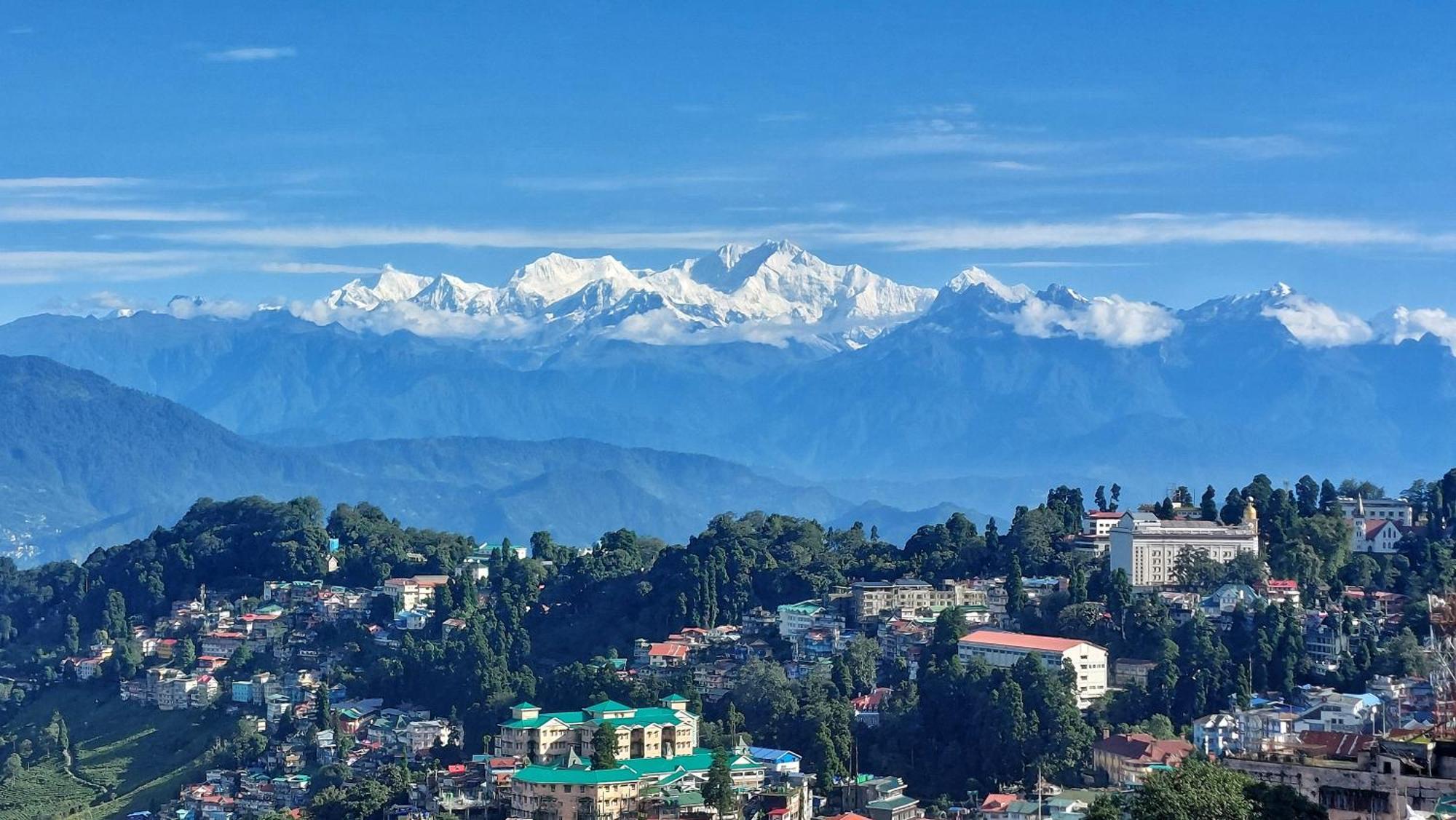 Indivar Homestay Дарджилинг Экстерьер фото