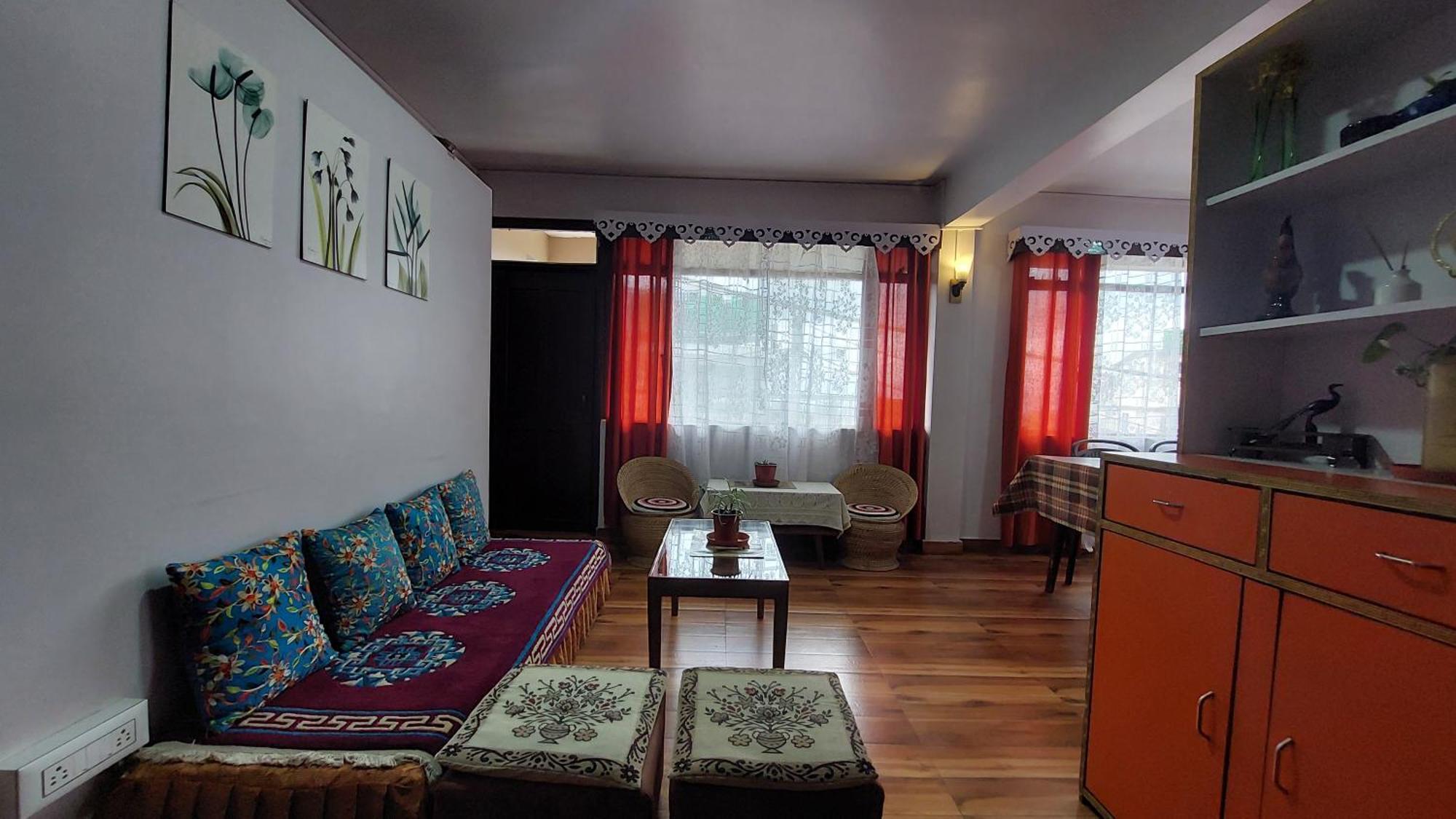 Indivar Homestay Дарджилинг Экстерьер фото